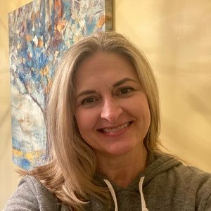 Meet your Posher, Nicole